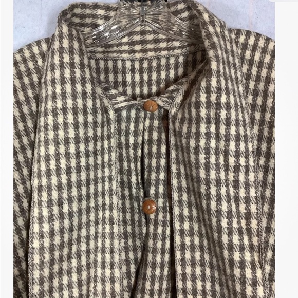 Grey Hounds Tooth Poncho Cape Wrap Coat Wool Button Front Fringe Scarf One Size - Picture 4 of 11